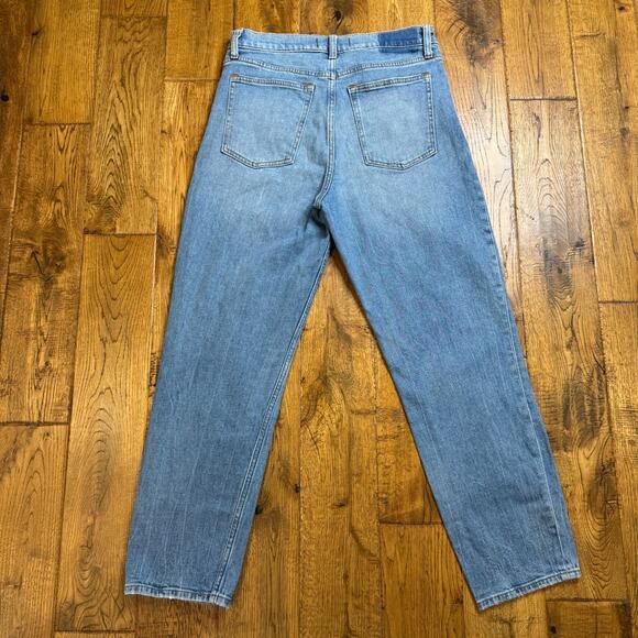 Abercrombie & Fitch The Mom High Rise Medium Wash Denim Jeans Women Sz 28/6 - Picture 6 of 7
